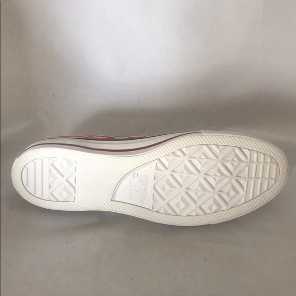 Converse Chuck Taylor Low Top Sneakers Red White Stripe Canvas M13 W15 - Picture 11 of 11